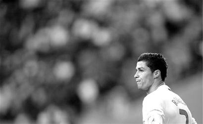 TES vs IG忍界大战天公不作美，比赛将延期举行