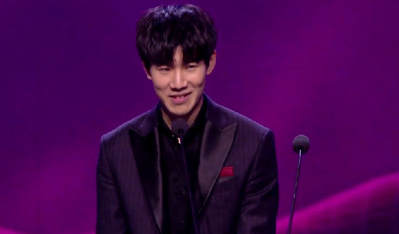 Drx告别季后赛亡语：我们承诺 夏天会以更加明朗和闪耀的面貌回归